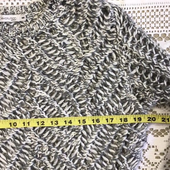 Revolution grey sweater so pretty - Picture 4 of 8